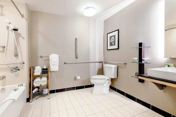 Room 14 of 56