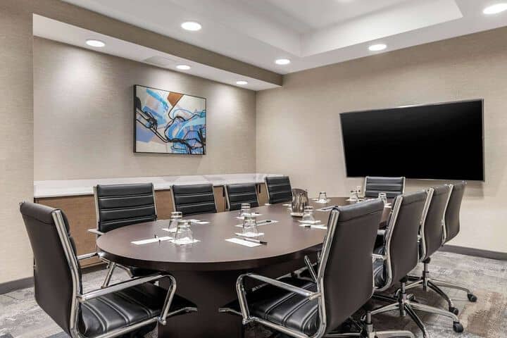 Meeting facility