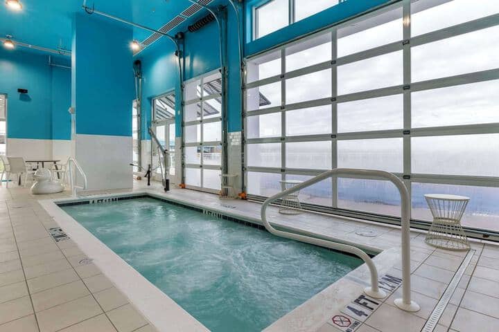 Pool 52 of 89