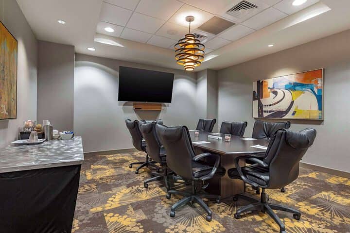 Meeting facility