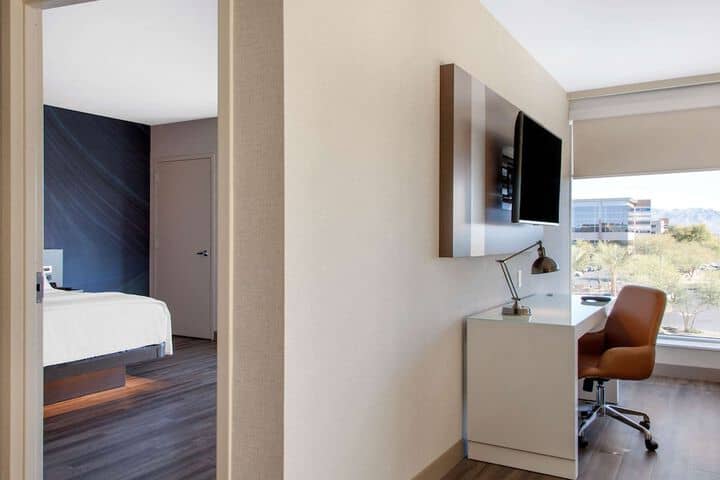 Room 15 of 89