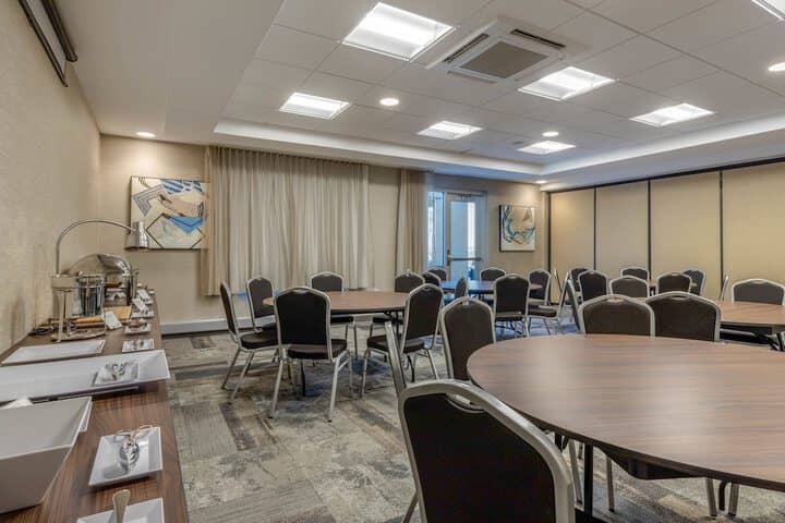 Banquet hall