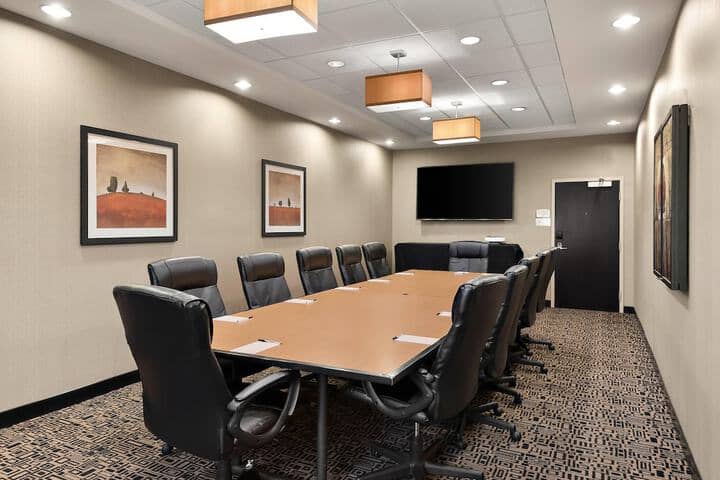 Meeting facility